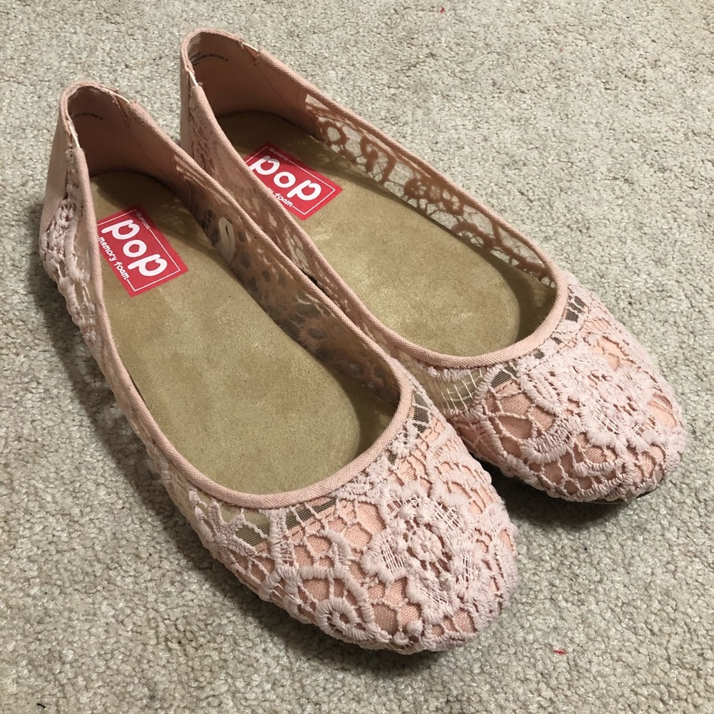 Memory Foam Light Pink Lace Flats